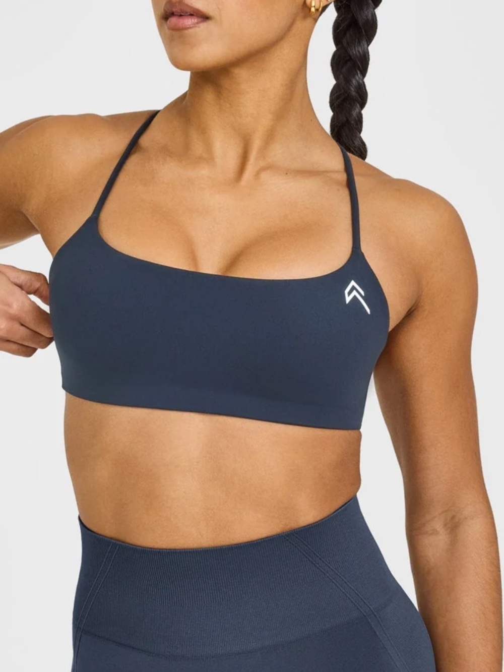 Oner Active EASYLIFT™ STRAPPY SPORTS
BRA in True Blue. Women’s size UK Large